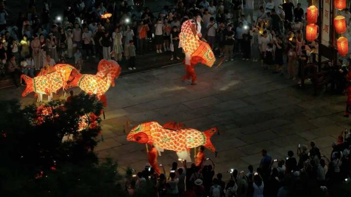 小米 · 生活总有新预期 · 图版 9